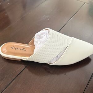 Qupid Cream Pointed Slip-On Mule